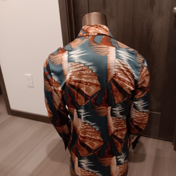 Vintage Oleg Cassini 100% polyester disco shirt by Burma Bibas. Size large. - Picture 3 of 4